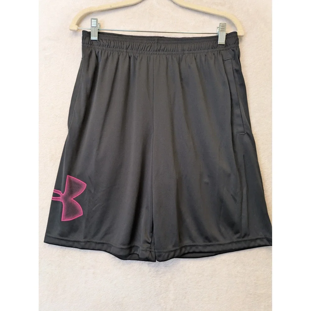 Under Armour Men's Size M Gray Tech Graphic Shorts Pink Logo‎ NWT